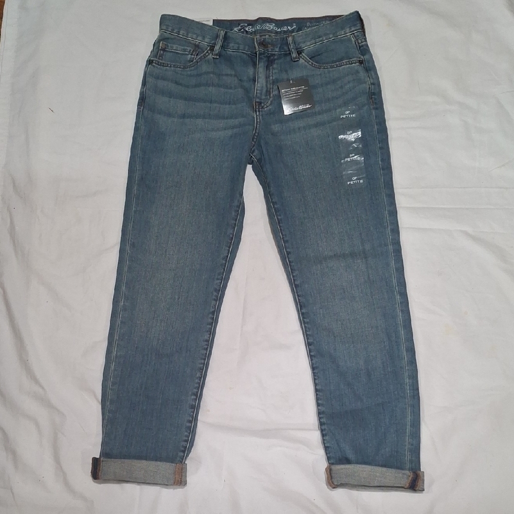 NEW.Eddie Bauer Women's Light Blue Ankle Jeans Size 0P